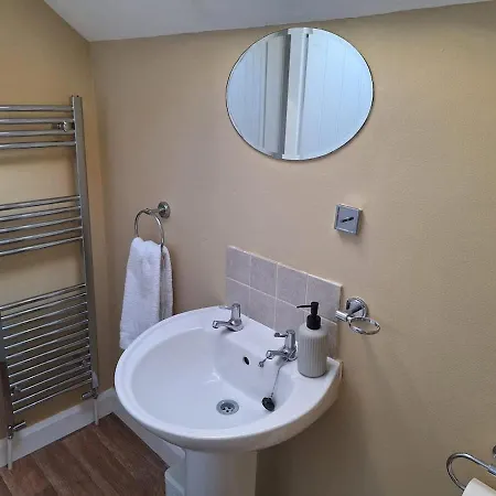 Sunflower - A Charming Family 度假居 Snainton