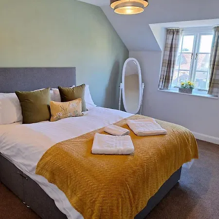 Sunflower - A Charming Family 度假居 Snainton